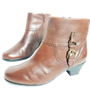 Clarks Bendables Ingalls Belt Buckle Ankle Bootie